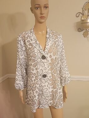 Multiples White Floral Embroidered Open Blazer